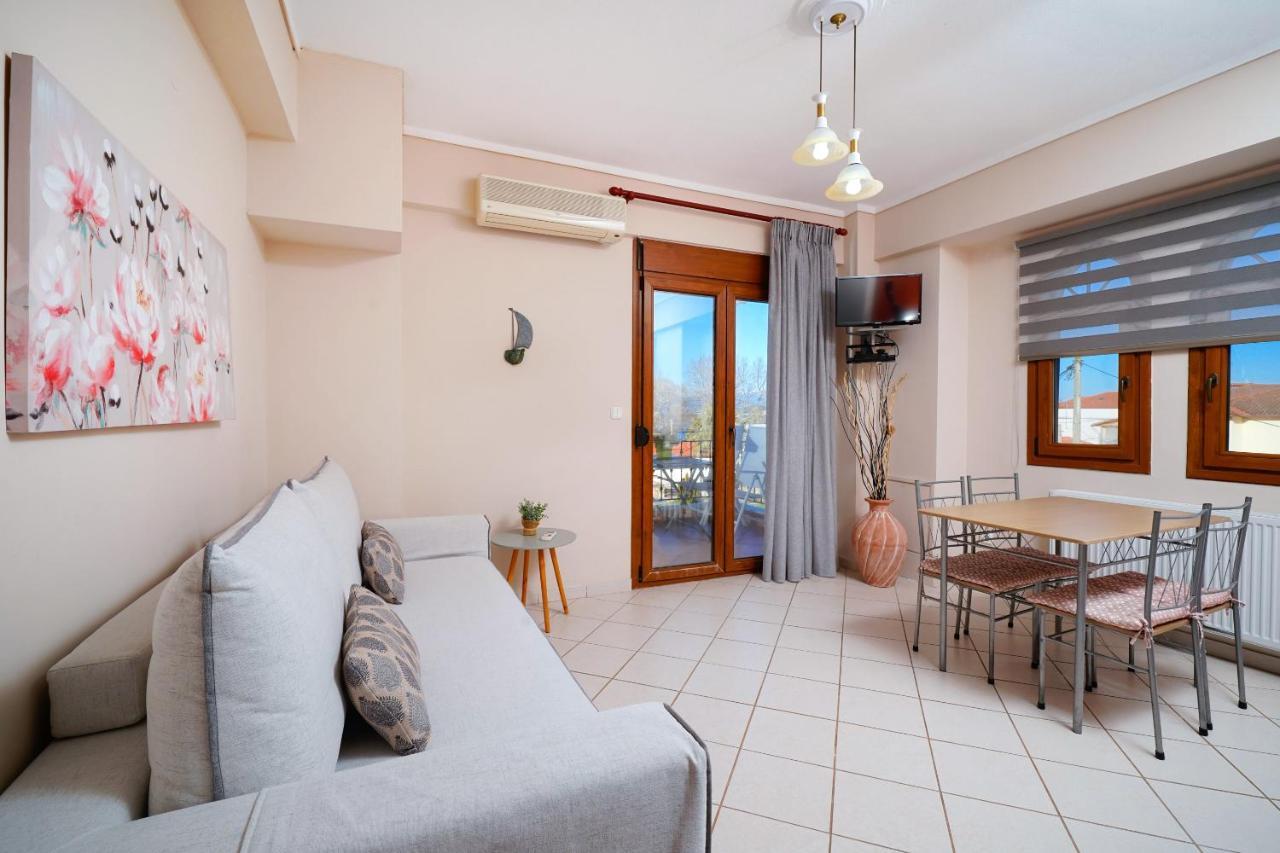 En Iko Christianna Apartment Olympiada Exterior photo