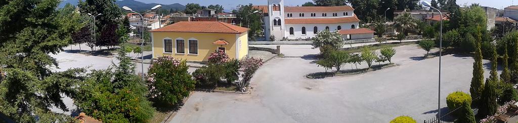 En Iko Christianna Apartment Olympiada Room photo